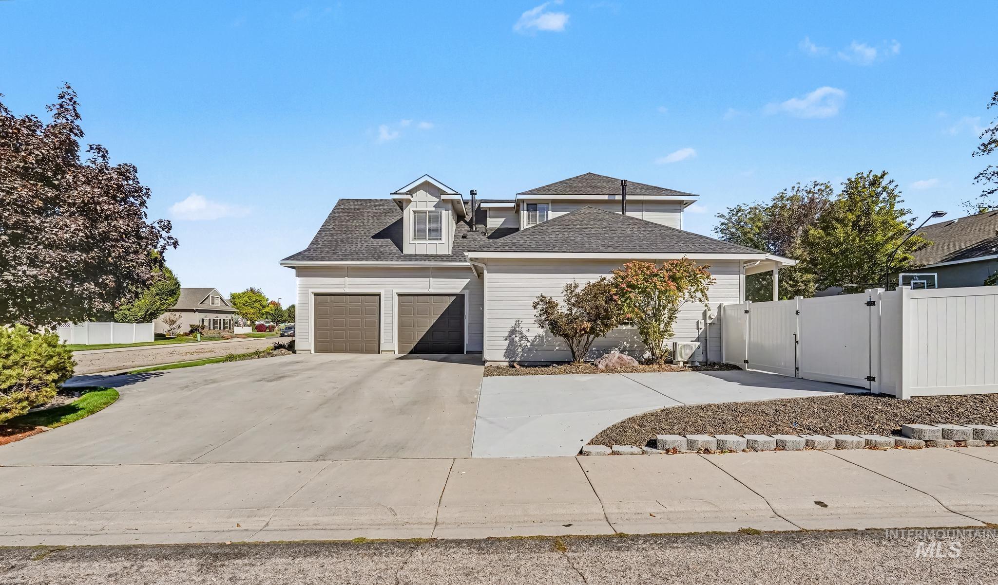 2340 S Alaska Way, Meridian, Idaho 83642, 4 Bedrooms, 2.5 Bathrooms, Residential For Sale, Price $740,000,MLS 99002418