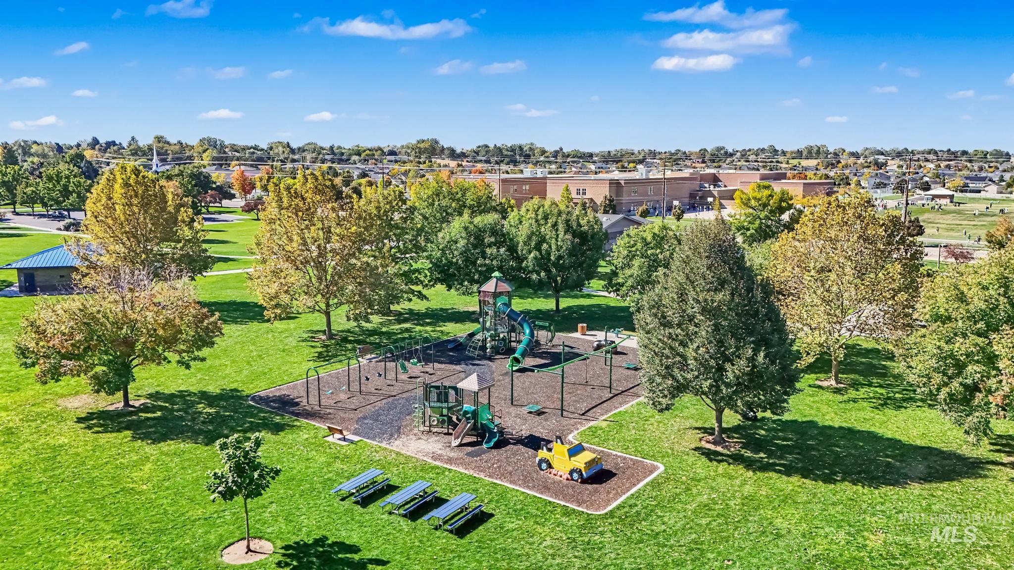 2340 S Alaska Way, Meridian, Idaho 83642, 4 Bedrooms, 2.5 Bathrooms, Residential For Sale, Price $740,000,MLS 99002418