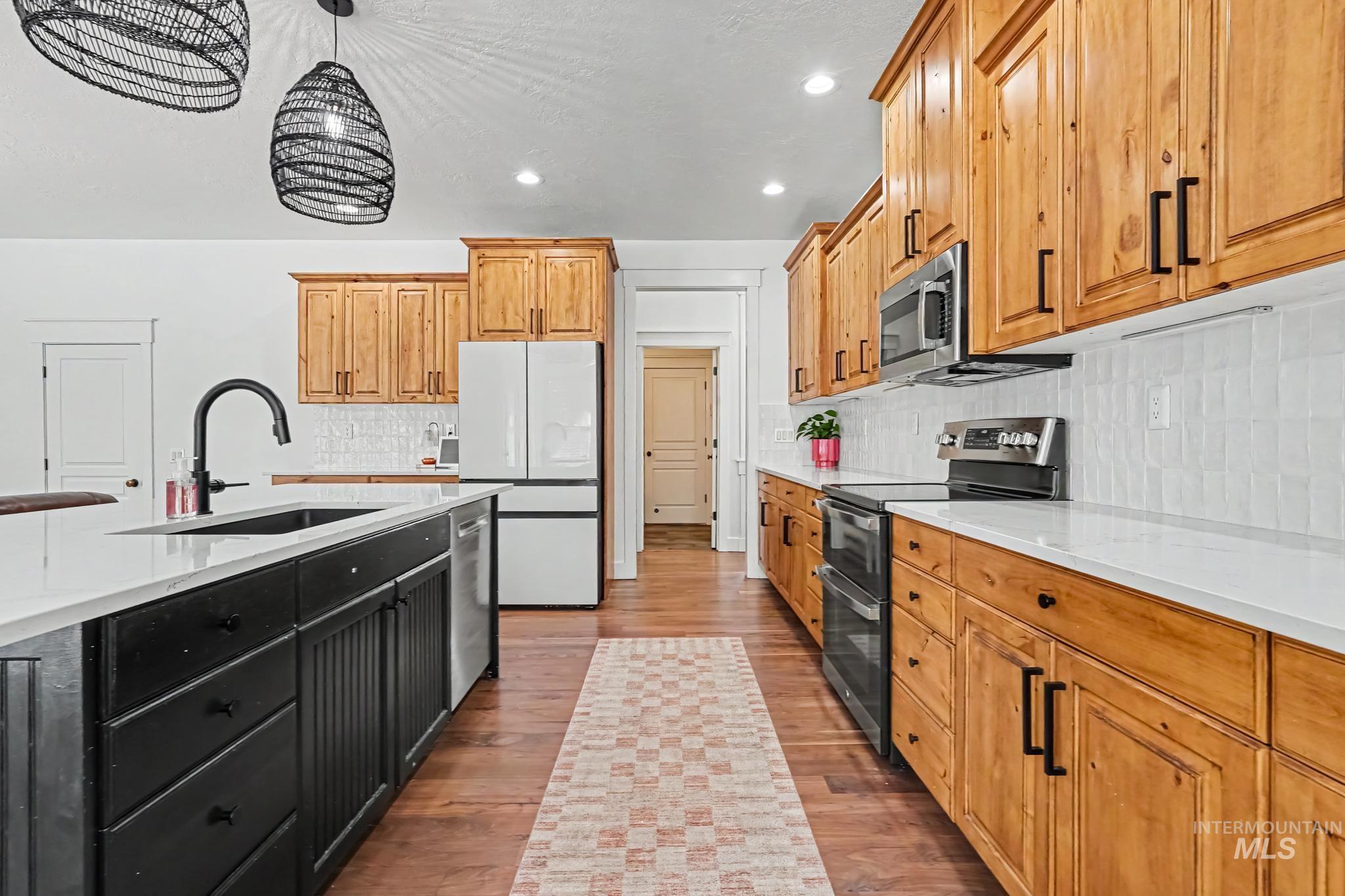 2340 S Alaska Way, Meridian, Idaho 83642, 4 Bedrooms, 2.5 Bathrooms, Residential For Sale, Price $740,000,MLS 99002418