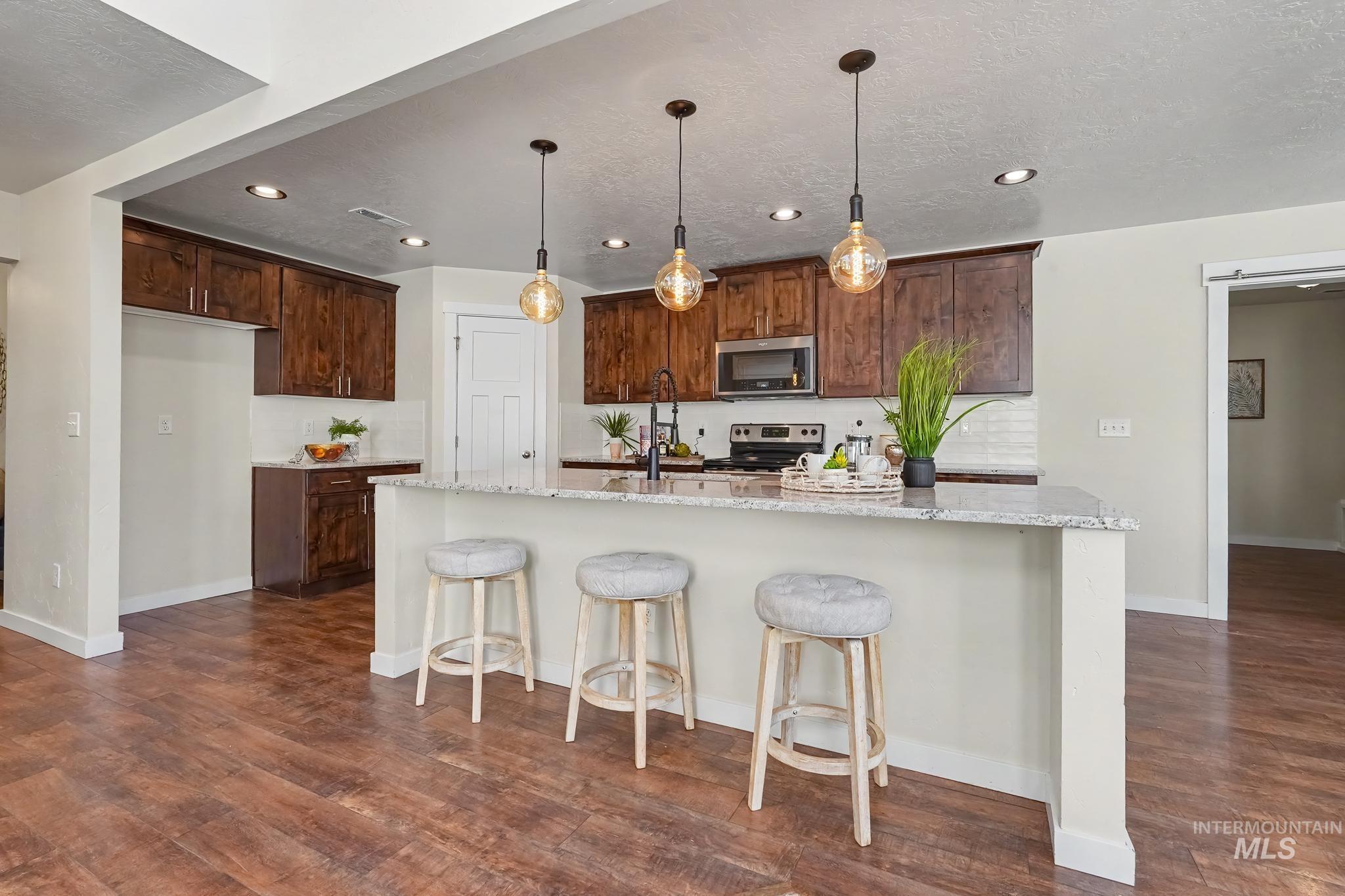 4661 N Alester Ave, Meridian, Idaho 83646, 4 Bedrooms, 2.5 Bathrooms, Residential For Sale, Price $550,000,MLS 99002421