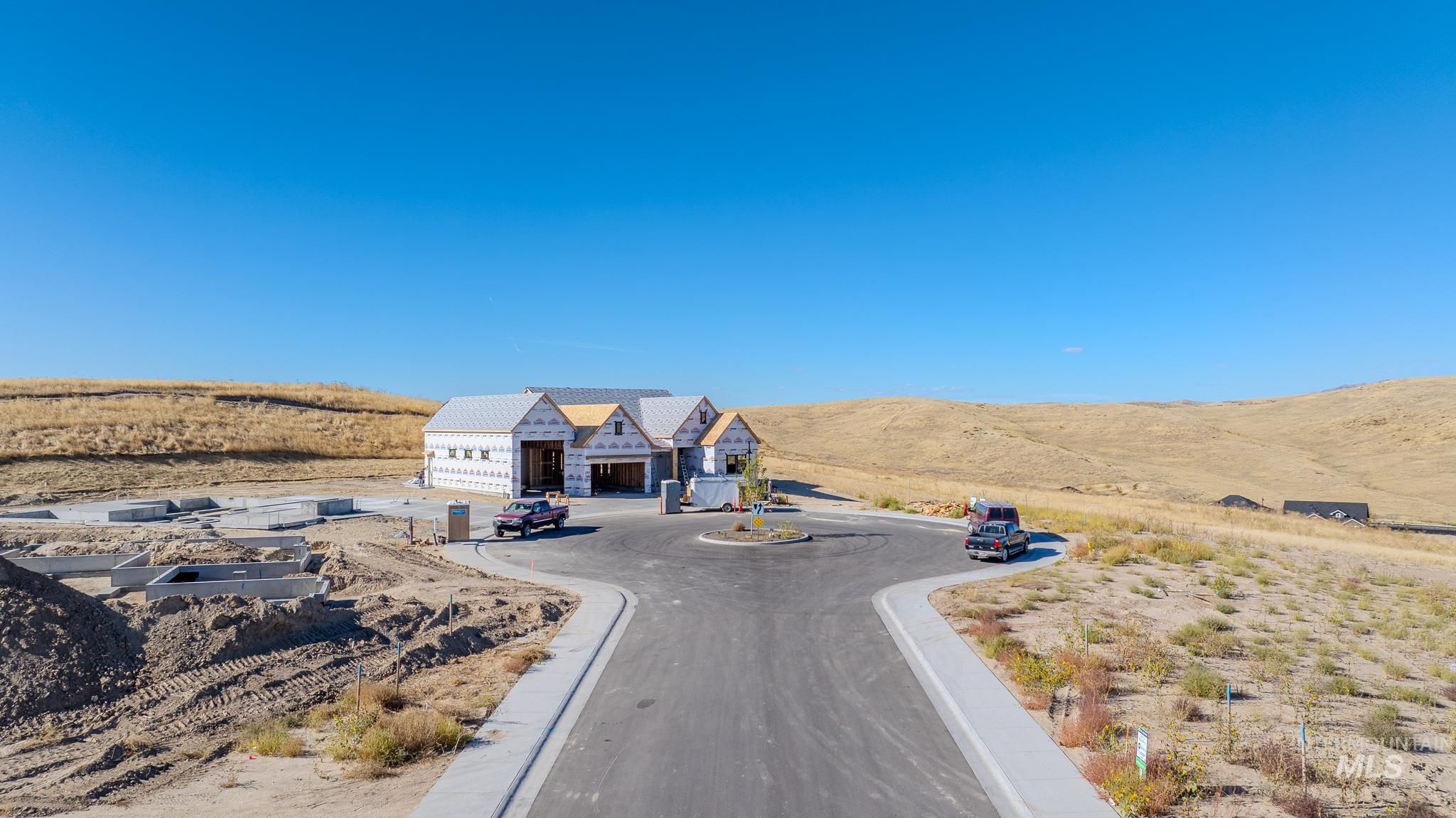 6901 W Danes Ct, Eagle, Idaho 83616, 3 Bedrooms, 3.5 Bathrooms, Residential For Sale, Price $1,175,000,MLS 99002423