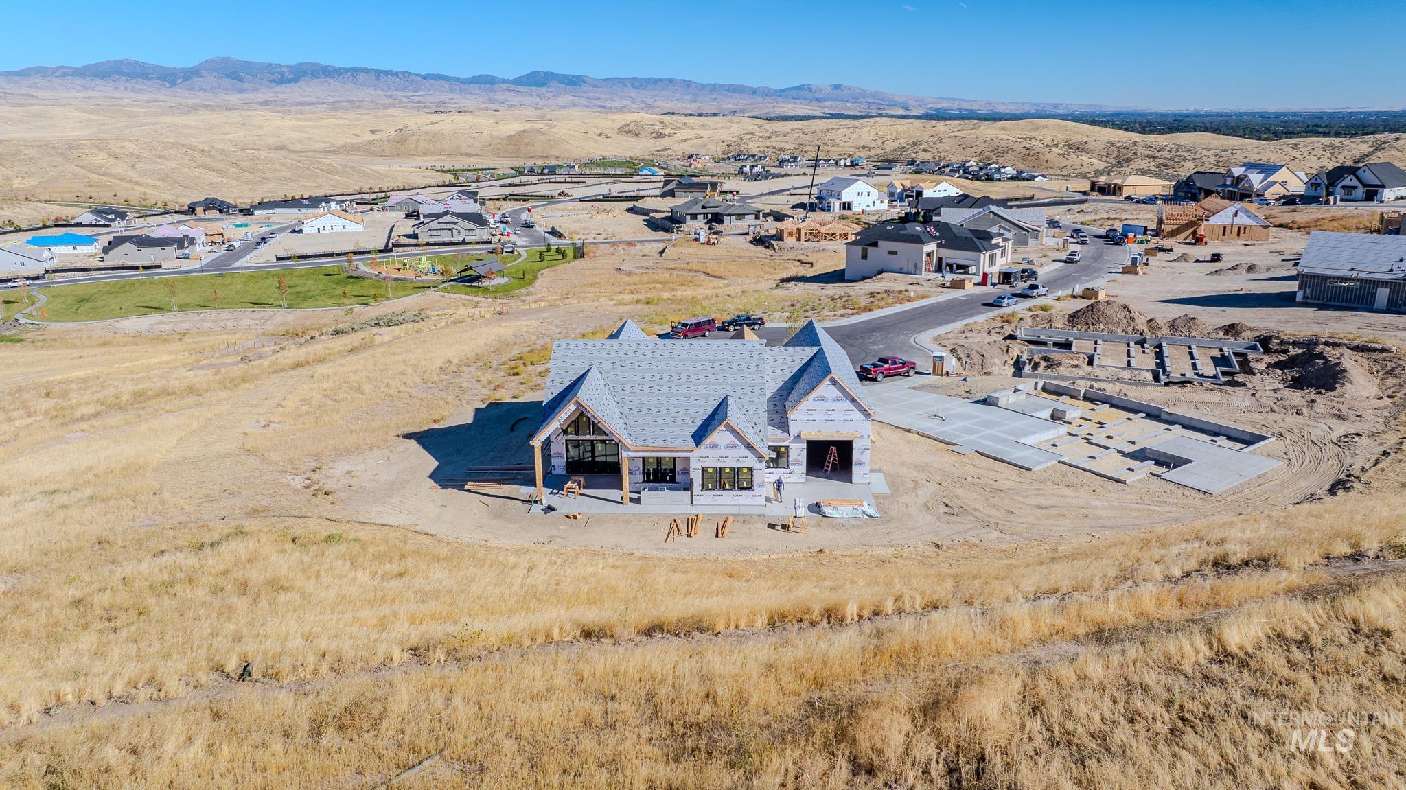 6901 W Danes Ct, Eagle, Idaho 83616, 3 Bedrooms, 3.5 Bathrooms, Residential For Sale, Price $1,175,000,MLS 99002423