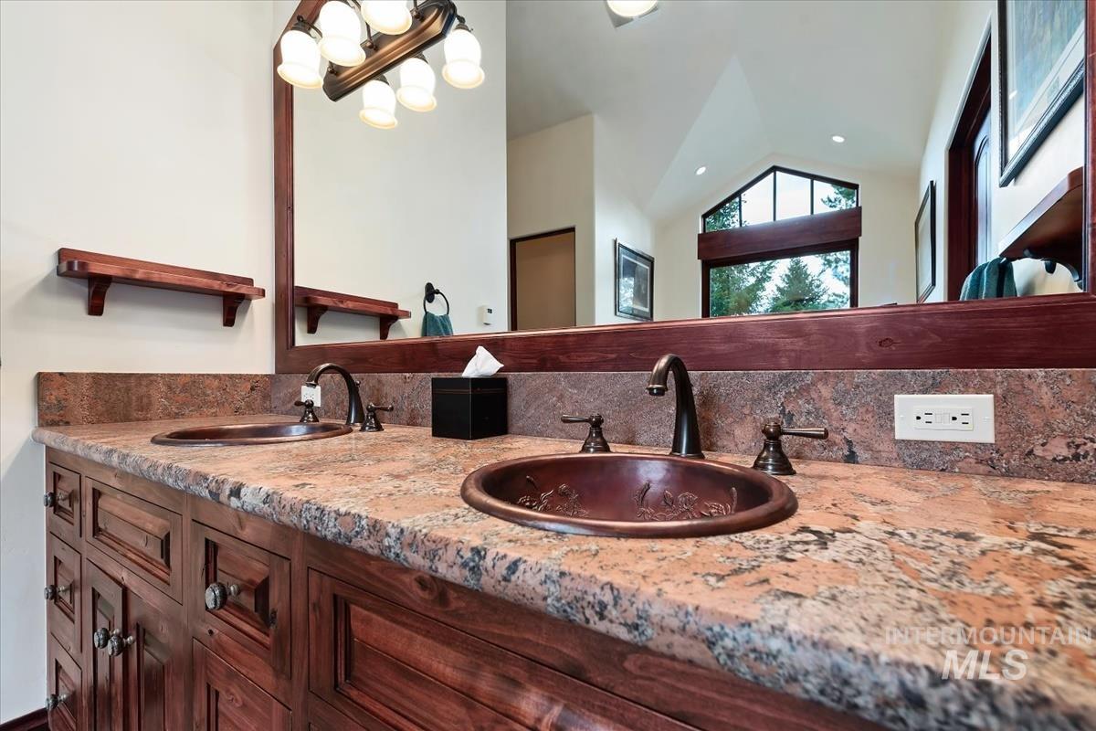 106 Hidden Hollow, Hailey, Idaho 83333, 3 Bedrooms, 3 Bathrooms, Residential For Sale, Price $4,700,000,MLS 99002424