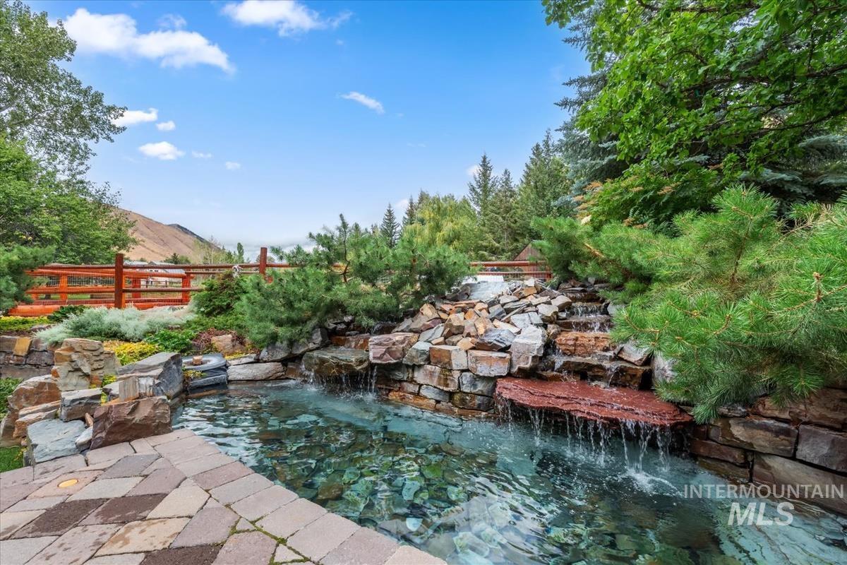 106 Hidden Hollow, Hailey, Idaho 83333, 3 Bedrooms, 3 Bathrooms, Residential For Sale, Price $4,700,000,MLS 99002424