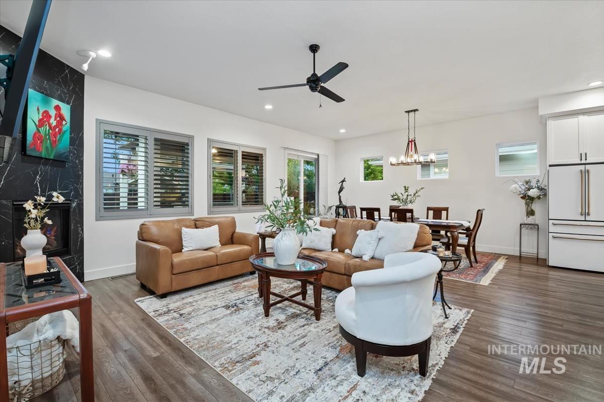 7041 N Exeter Pl., Meridian, Idaho 83646, 3 Bedrooms, 2 Bathrooms, Residential For Sale, Price $715,000,MLS 99002425