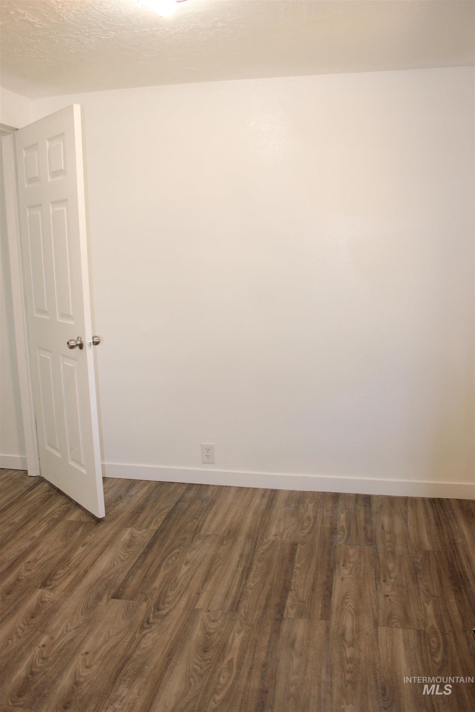 181 N Liberty St, Boise, Idaho 83704, 2 Bedrooms, 2 Bathrooms, Residential For Sale, Price $90,000,MLS 99002426