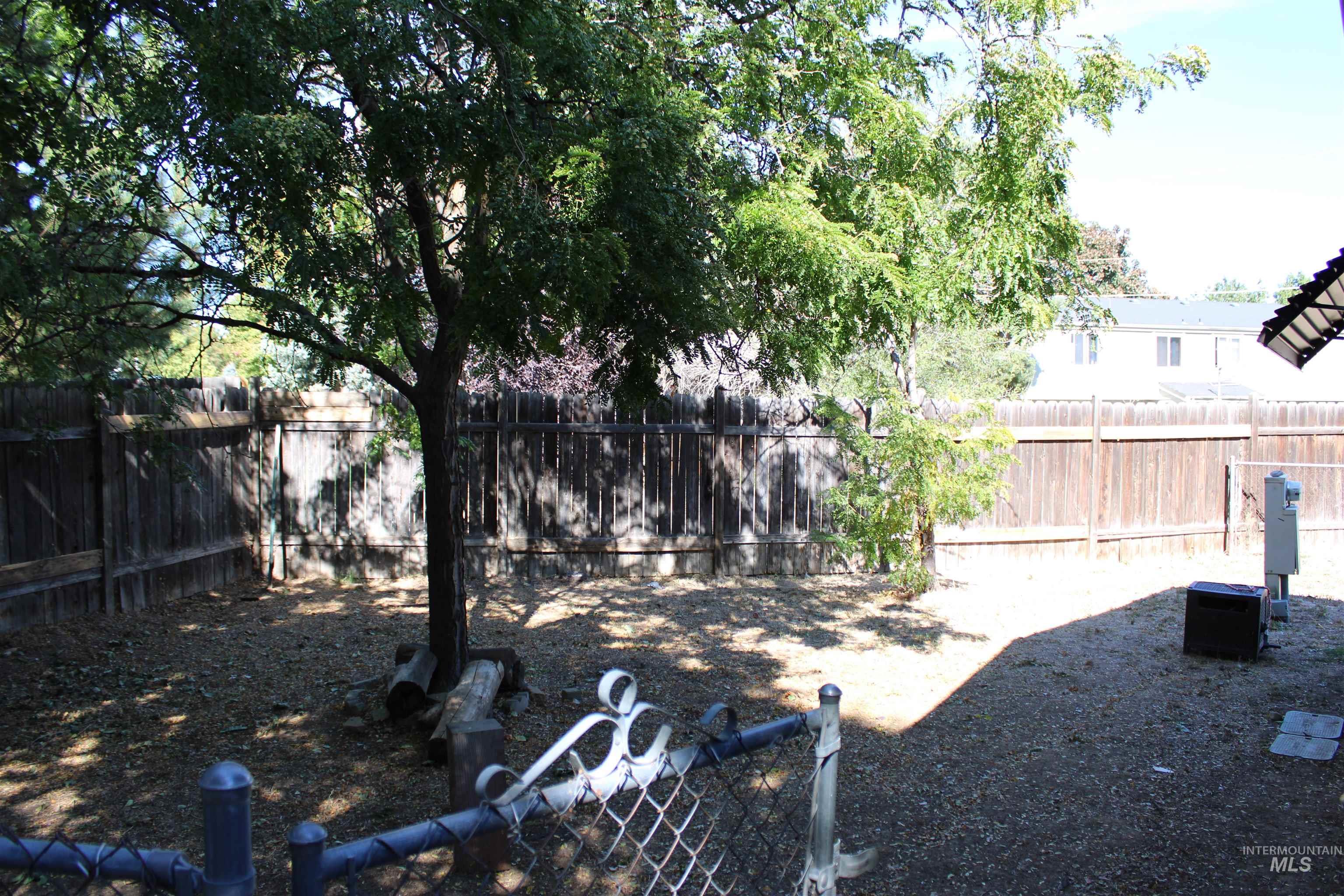 181 N Liberty St, Boise, Idaho 83704, 2 Bedrooms, 2 Bathrooms, Residential For Sale, Price $90,000,MLS 99002426