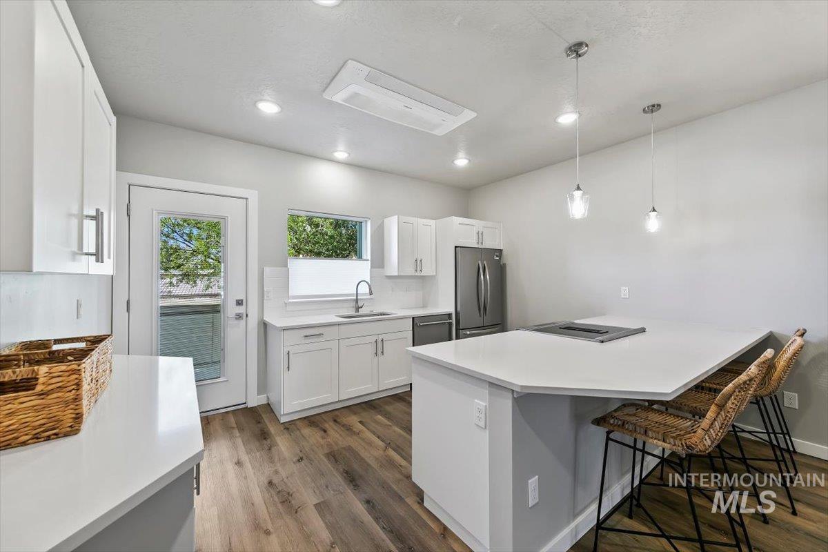 3509 N Waterhouse Lane, Garden City, Idaho 83714, 2 Bedrooms, 2.5 Bathrooms, Residential For Sale, Price $750,000,MLS 99002428