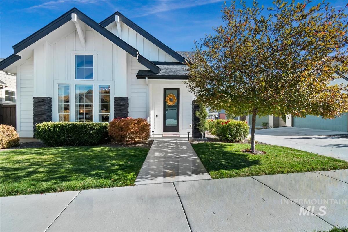 3166 W Antelope View Dr, Boise, Idaho 83714, 3 Bedrooms, 3.5 Bathrooms, Residential For Sale, Price $790,000,MLS 99002431