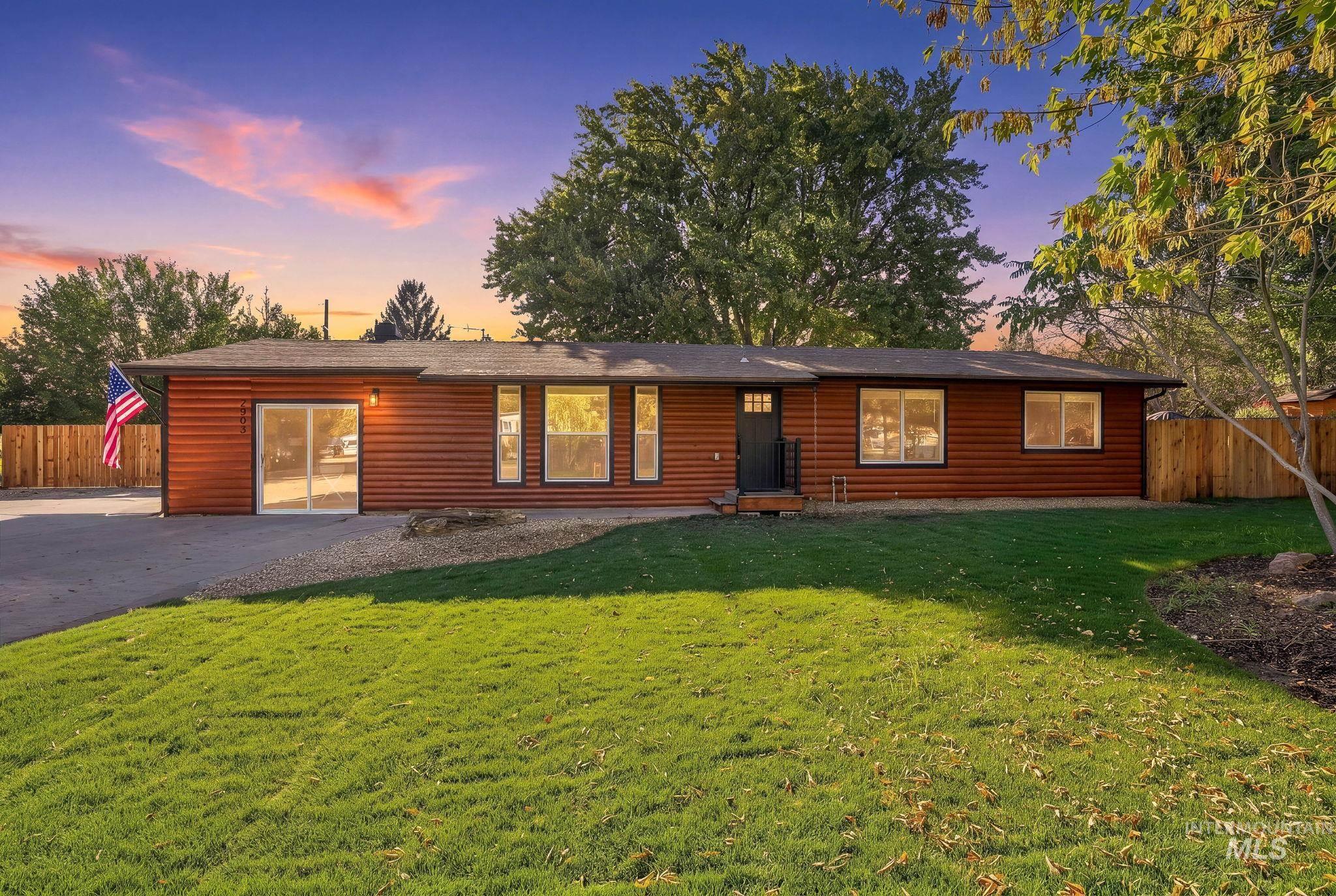 2403 Mountain View Dr, Emmett, Idaho 83617, 3 Bedrooms, 2 Bathrooms, Residential For Sale, Price $489,990,MLS 99002435