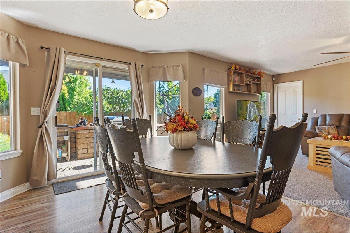 2810 S Brandy's Jewel, Meridian, Idaho 83642, 5 Bedrooms, 4 Bathrooms, Residential For Sale, Price $724,900,MLS 99002439