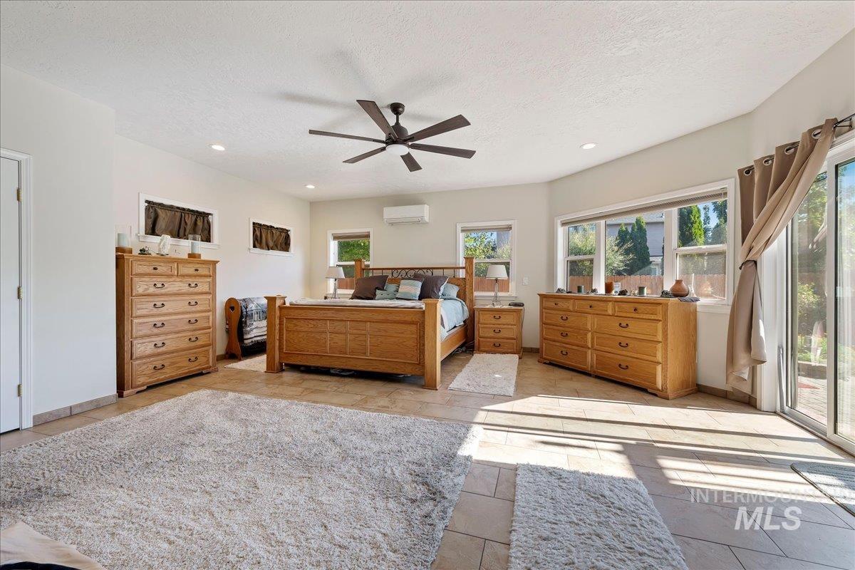 2810 S Brandy's Jewel, Meridian, Idaho 83642, 5 Bedrooms, 4 Bathrooms, Residential For Sale, Price $724,900,MLS 99002439