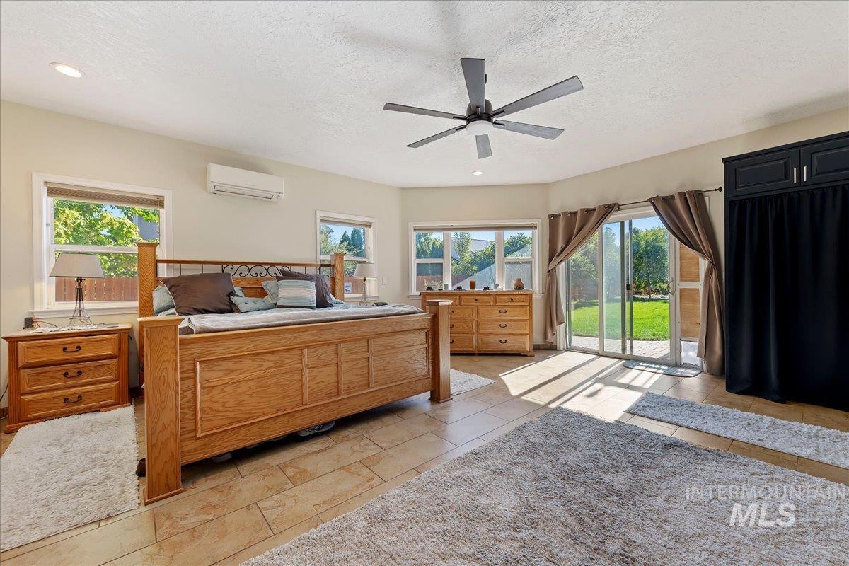 2810 S Brandy's Jewel, Meridian, Idaho 83642, 5 Bedrooms, 4 Bathrooms, Residential For Sale, Price $724,900,MLS 99002439