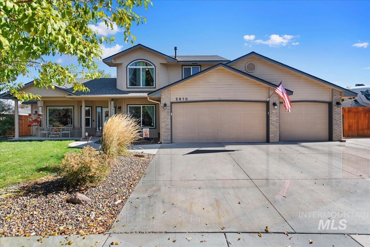 2810 S Brandy's Jewel, Meridian, Idaho 83642, 5 Bedrooms, 4 Bathrooms, Residential For Sale, Price $724,900,MLS 99002439