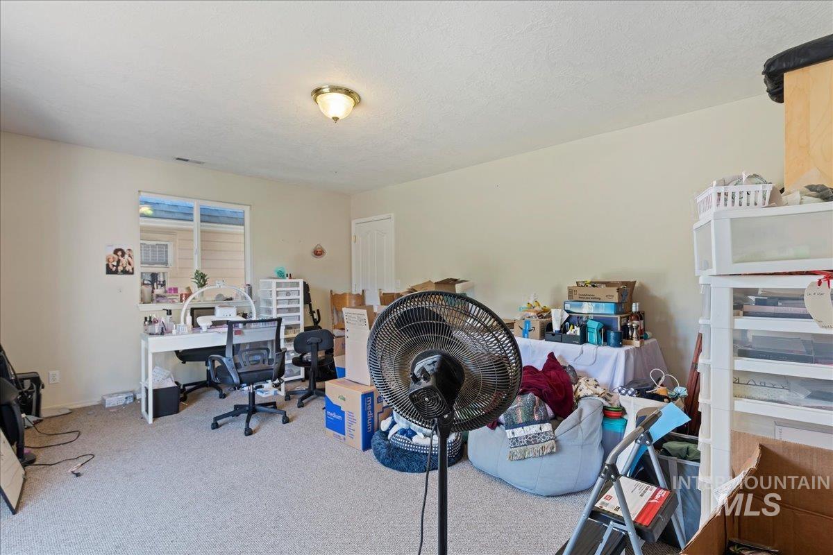 2810 S Brandy's Jewel, Meridian, Idaho 83642, 5 Bedrooms, 4 Bathrooms, Residential For Sale, Price $724,900,MLS 99002439