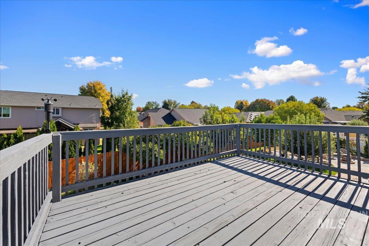 2810 S Brandy's Jewel, Meridian, Idaho 83642, 5 Bedrooms, 4 Bathrooms, Residential For Sale, Price $724,900,MLS 99002439