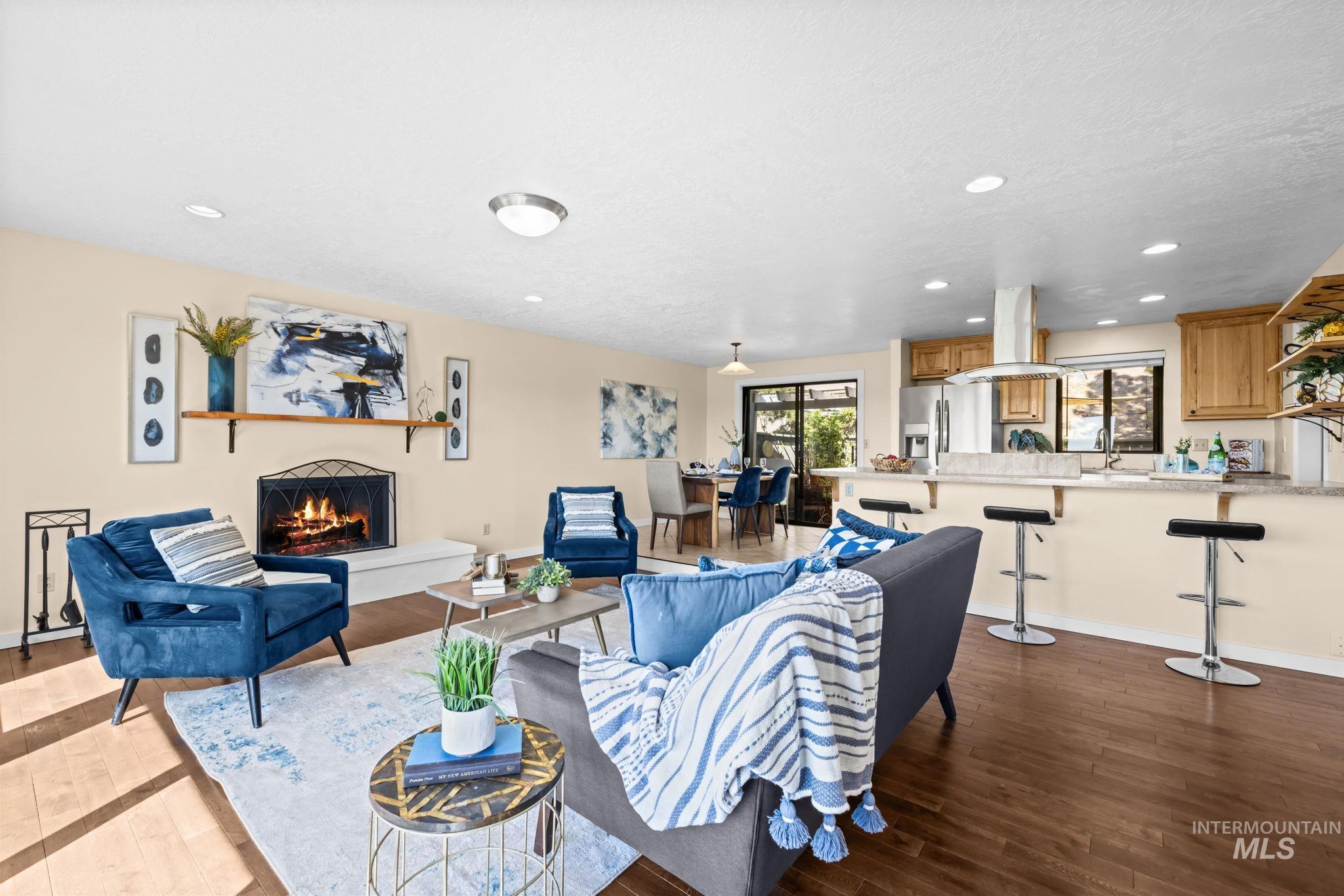 4845 N Wildrye, Boise, Idaho 83703, 2 Bedrooms, 2 Bathrooms, Residential For Sale, Price $435,000,MLS 99002444