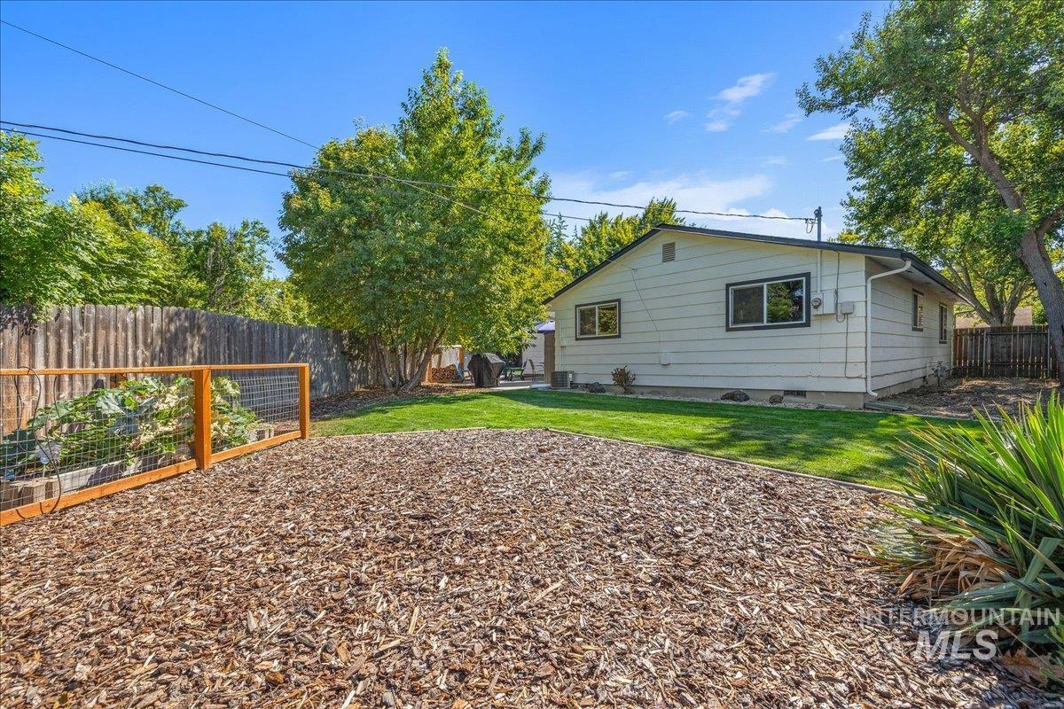 4614 W Alamosa St, Boise, Idaho 83703, 3 Bedrooms, 1.5 Bathrooms, Residential For Sale, Price $484,900,MLS 99002445
