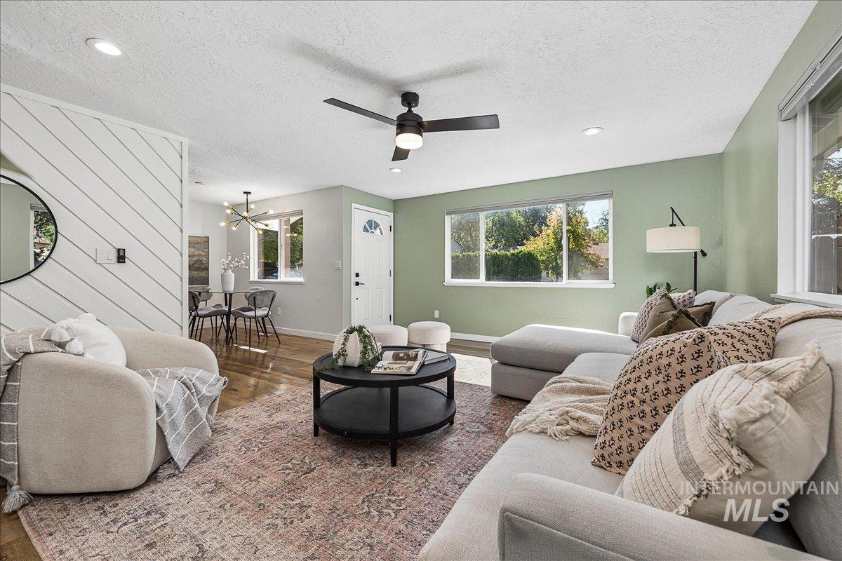4614 W Alamosa St, Boise, Idaho 83703, 3 Bedrooms, 1.5 Bathrooms, Residential For Sale, Price $484,900,MLS 99002445