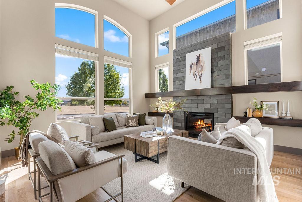3115 S Old Hickory, Boise, Idaho 83716, 3 Bedrooms, 2.5 Bathrooms, Residential For Sale, Price $895,000,MLS 99002447