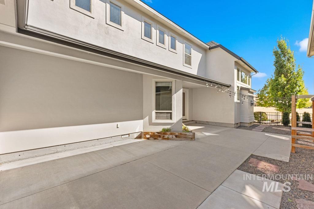 3115 S Old Hickory, Boise, Idaho 83716, 3 Bedrooms, 2.5 Bathrooms, Residential For Sale, Price $895,000,MLS 99002447