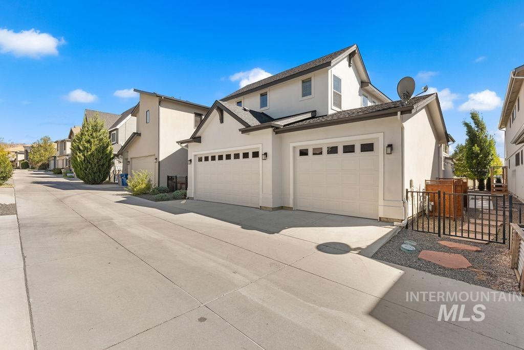 3115 S Old Hickory, Boise, Idaho 83716, 3 Bedrooms, 2.5 Bathrooms, Residential For Sale, Price $895,000,MLS 99002447