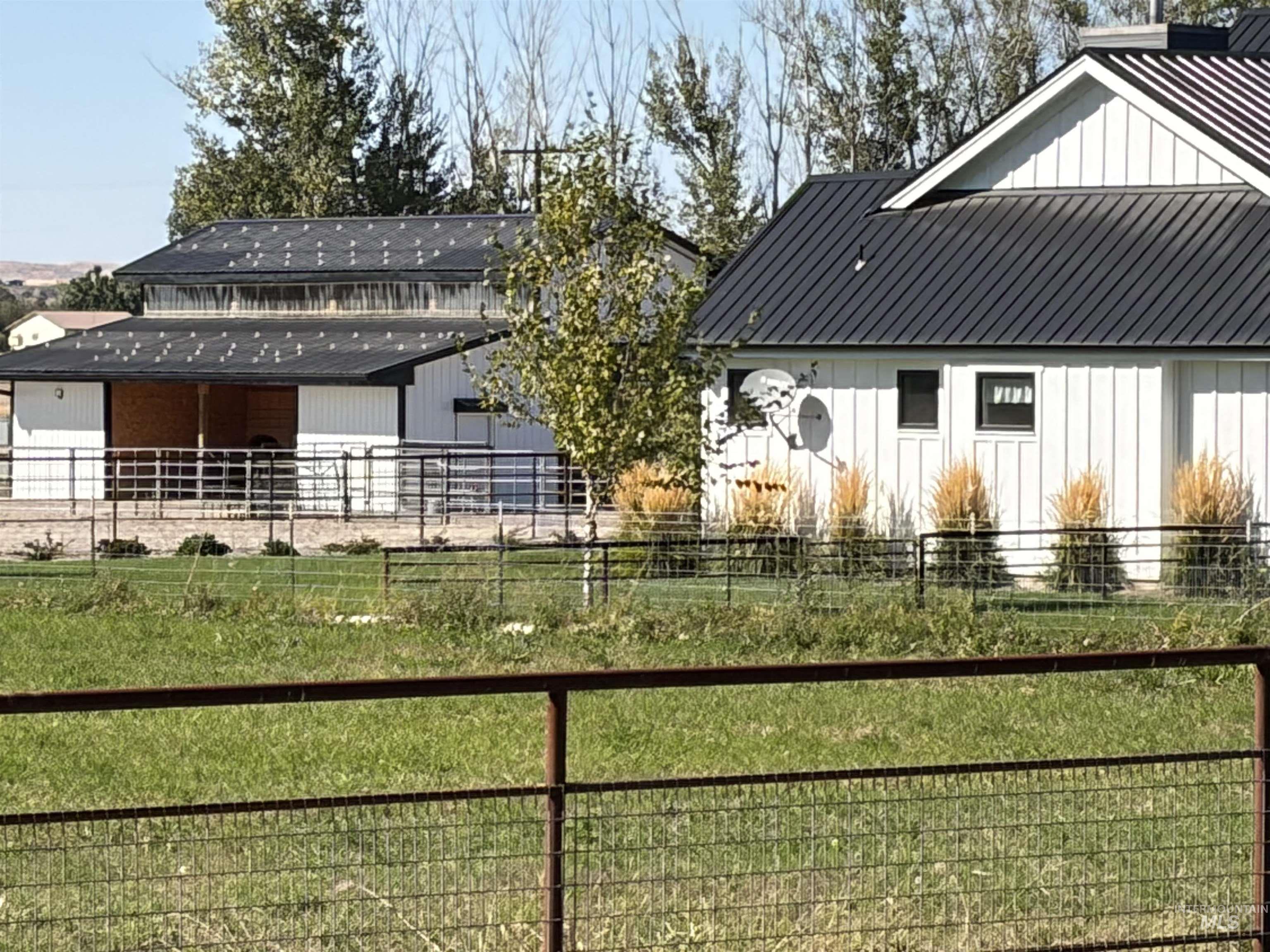 10499 N Iowa Ave, Payette, Idaho 83661, 3 Bedrooms, 2.5 Bathrooms, Residential For Sale, Price $1,475,000,MLS 99002449