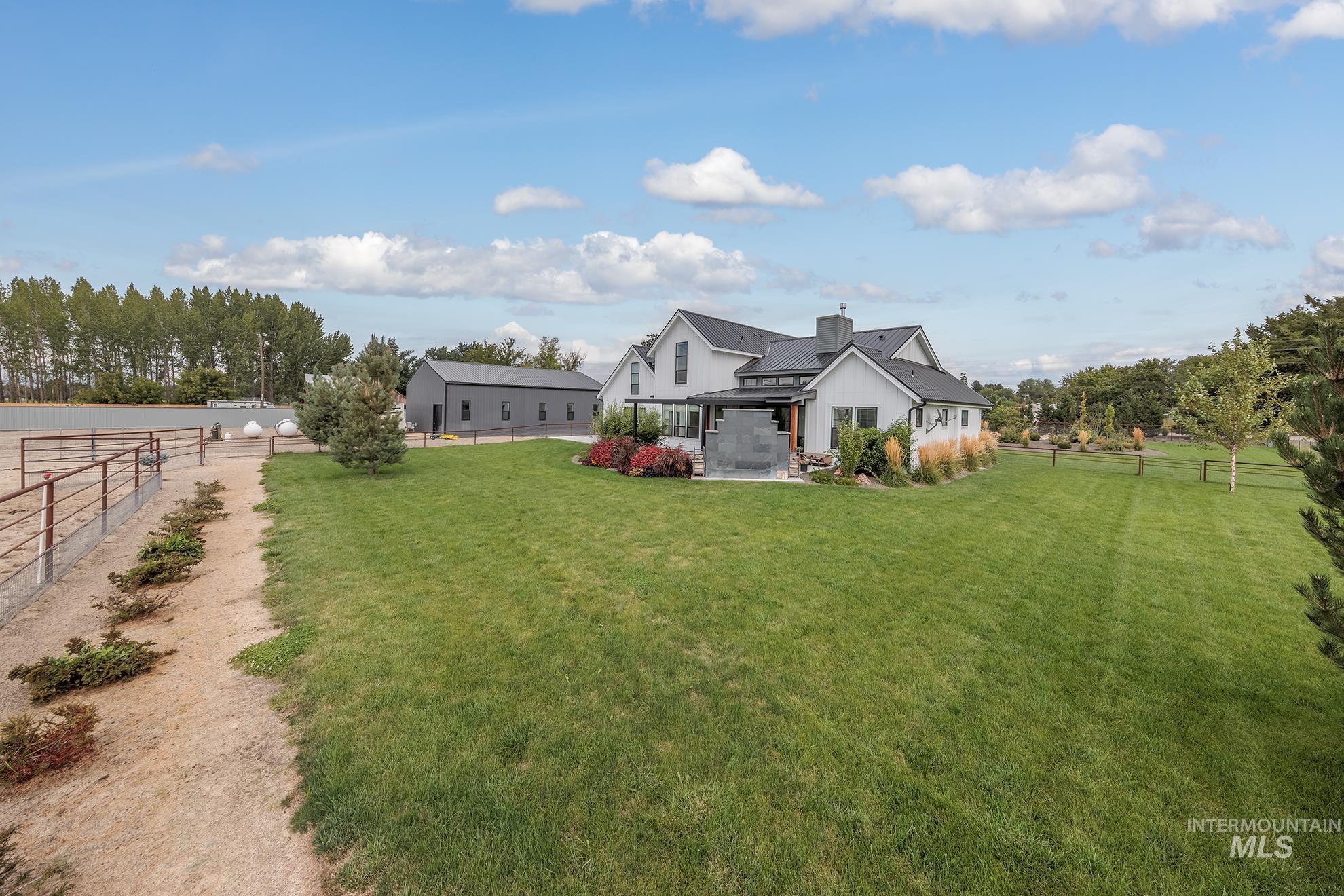 10499 N Iowa Ave, Payette, Idaho 83661, 3 Bedrooms, 2.5 Bathrooms, Residential For Sale, Price $1,475,000,MLS 99002449