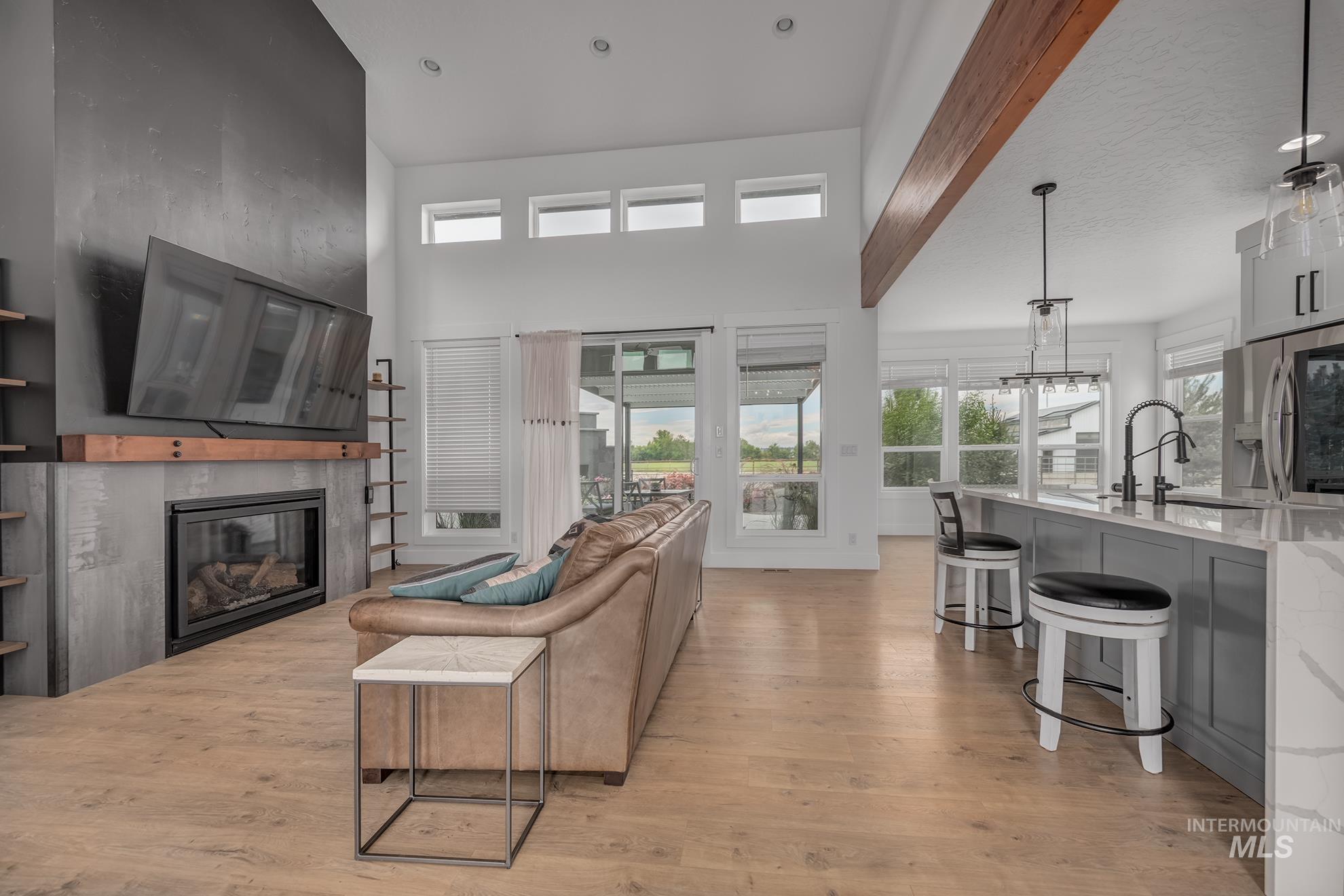10499 N Iowa Ave, Payette, Idaho 83661, 3 Bedrooms, 2.5 Bathrooms, Residential For Sale, Price $1,475,000,MLS 99002449