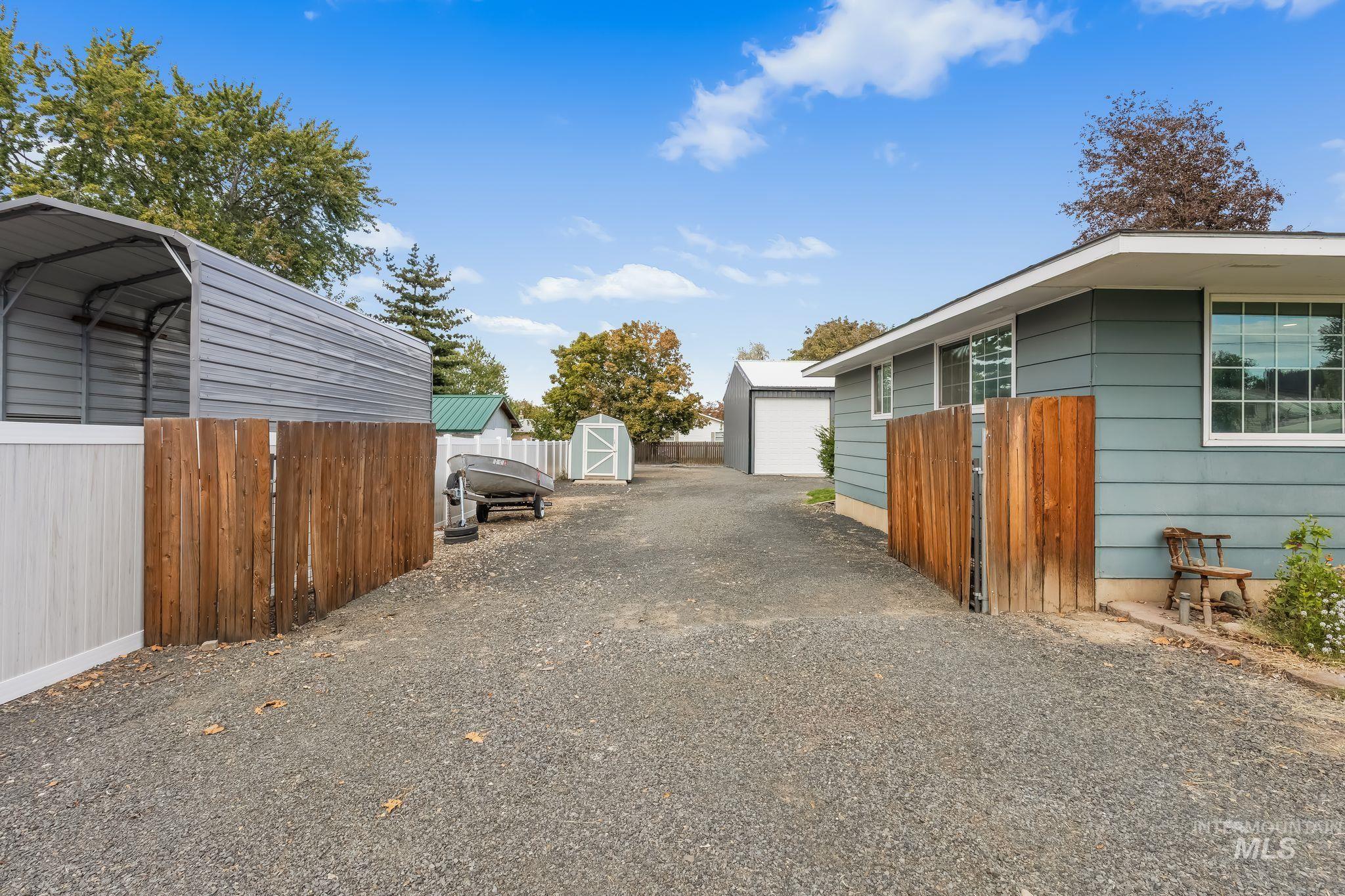 517 Linden Dr, Lewiston, Idaho 83501, 4 Bedrooms, 2 Bathrooms, Residential For Sale, Price $430,000,MLS 99002452