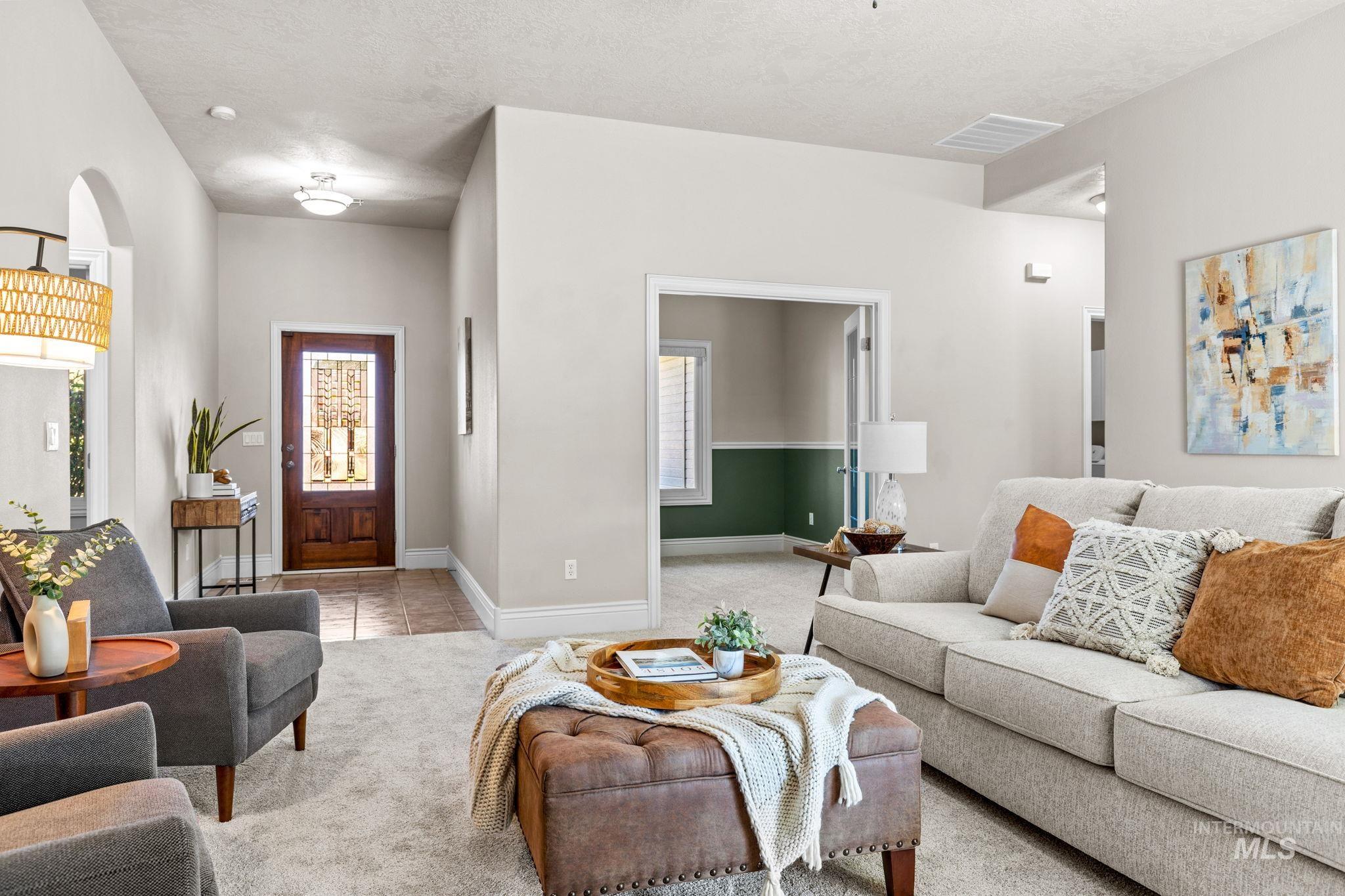 2275 E Chemise Drive, Meridian, Idaho 83646, 3 Bedrooms, 2 Bathrooms, Residential For Sale, Price $574,990,MLS 99002453