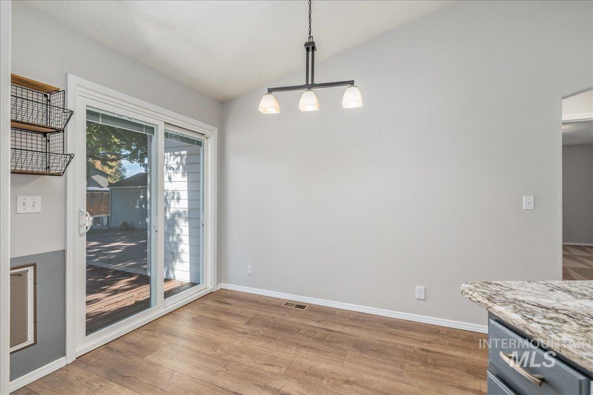 929 Pelican Way, Meridian, Idaho 83642, 3 Bedrooms, 2 Bathrooms, Residential For Sale, Price $420,000,MLS 99002462