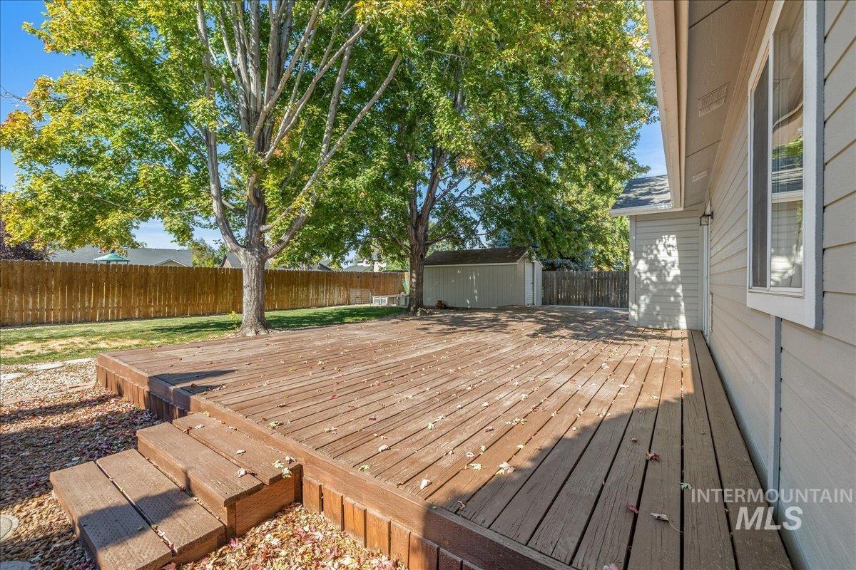 929 Pelican Way, Meridian, Idaho 83642, 3 Bedrooms, 2 Bathrooms, Residential For Sale, Price $420,000,MLS 99002462