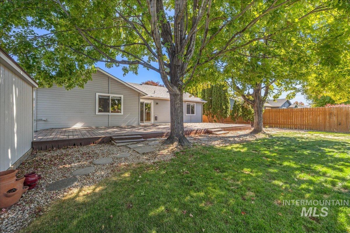 929 Pelican Way, Meridian, Idaho 83642, 3 Bedrooms, 2 Bathrooms, Residential For Sale, Price $420,000,MLS 99002462