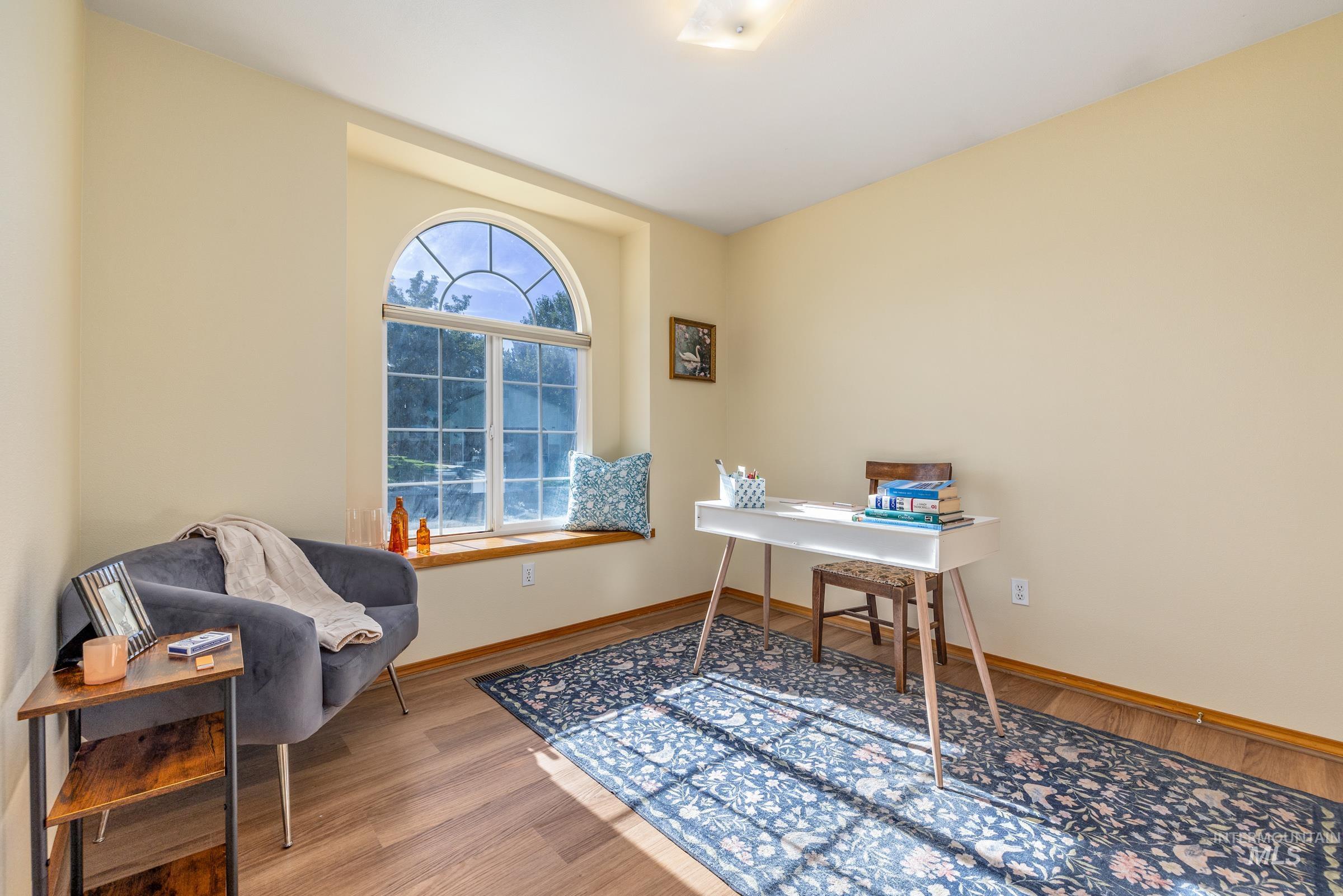 3660 E Eastgate Drive, Boise, Idaho 83716, 3 Bedrooms, 2 Bathrooms, Residential For Sale, Price $447,000,MLS 99002464