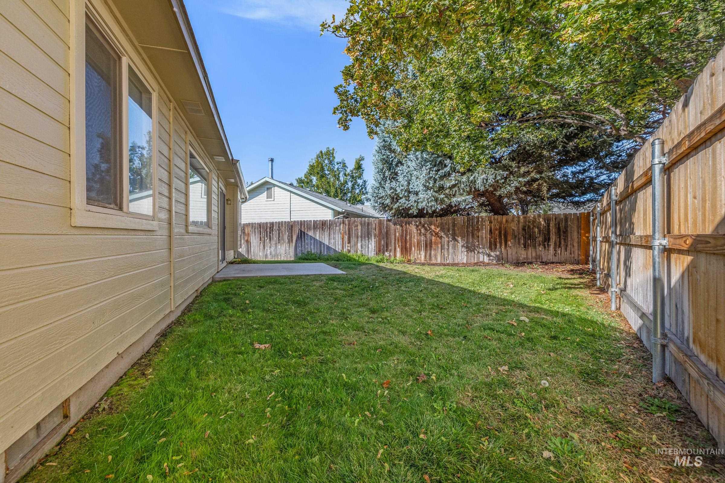 3660 E Eastgate Drive, Boise, Idaho 83716, 3 Bedrooms, 2 Bathrooms, Residential For Sale, Price $447,000,MLS 99002464
