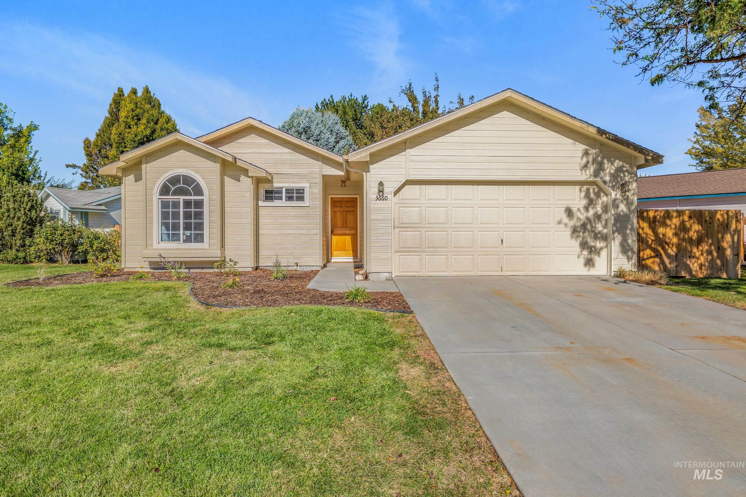 3660 E Eastgate Drive, Boise, Idaho 83716, 3 Bedrooms, 2 Bathrooms, Residential For Sale, Price $447,000,MLS 99002464
