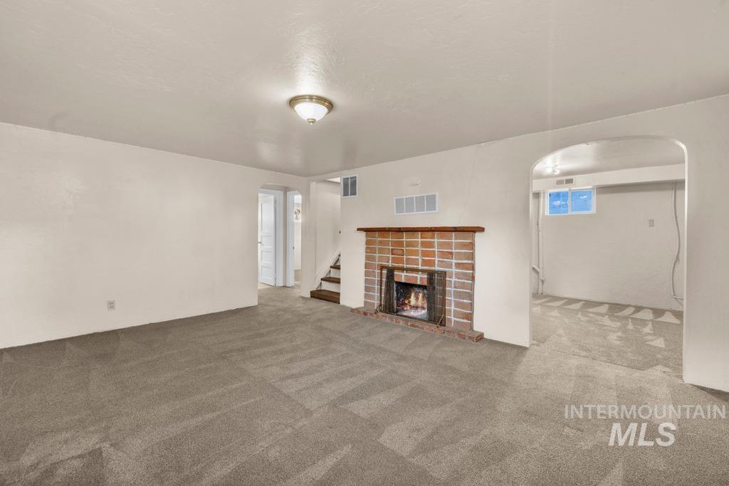553 Quincy Street, Twin Falls, Idaho 83301, 4 Bedrooms, 2 Bathrooms, Residential For Sale, Price $295,000,MLS 99002465