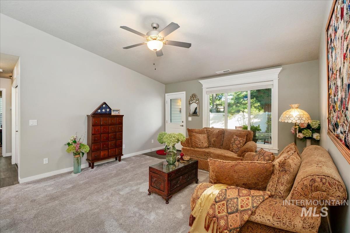 2834 E Clarene Dr, Meridian, Idaho 83646, 3 Bedrooms, 2 Bathrooms, Residential For Sale, Price $410,000, 99002466