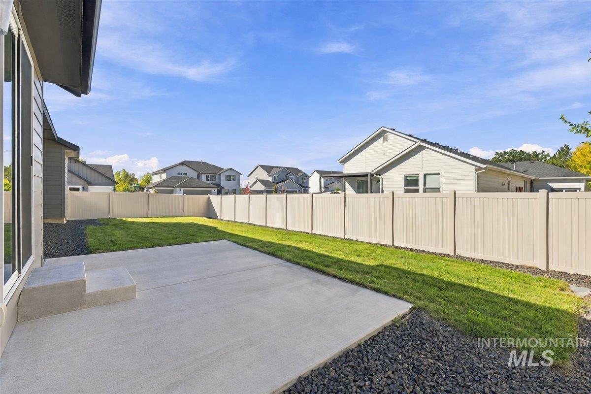 2909 N Mountain Lake Ave, Star, Idaho 83669, 4 Bedrooms, 2 Bathrooms, Residential For Sale, Price $459,900, 99002467