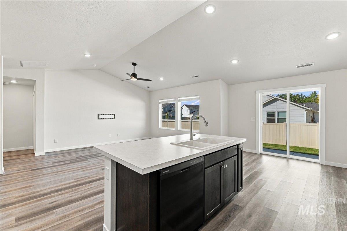 2909 N Mountain Lake Ave, Star, Idaho 83669, 4 Bedrooms, 2 Bathrooms, Residential For Sale, Price $459,900, 99002467