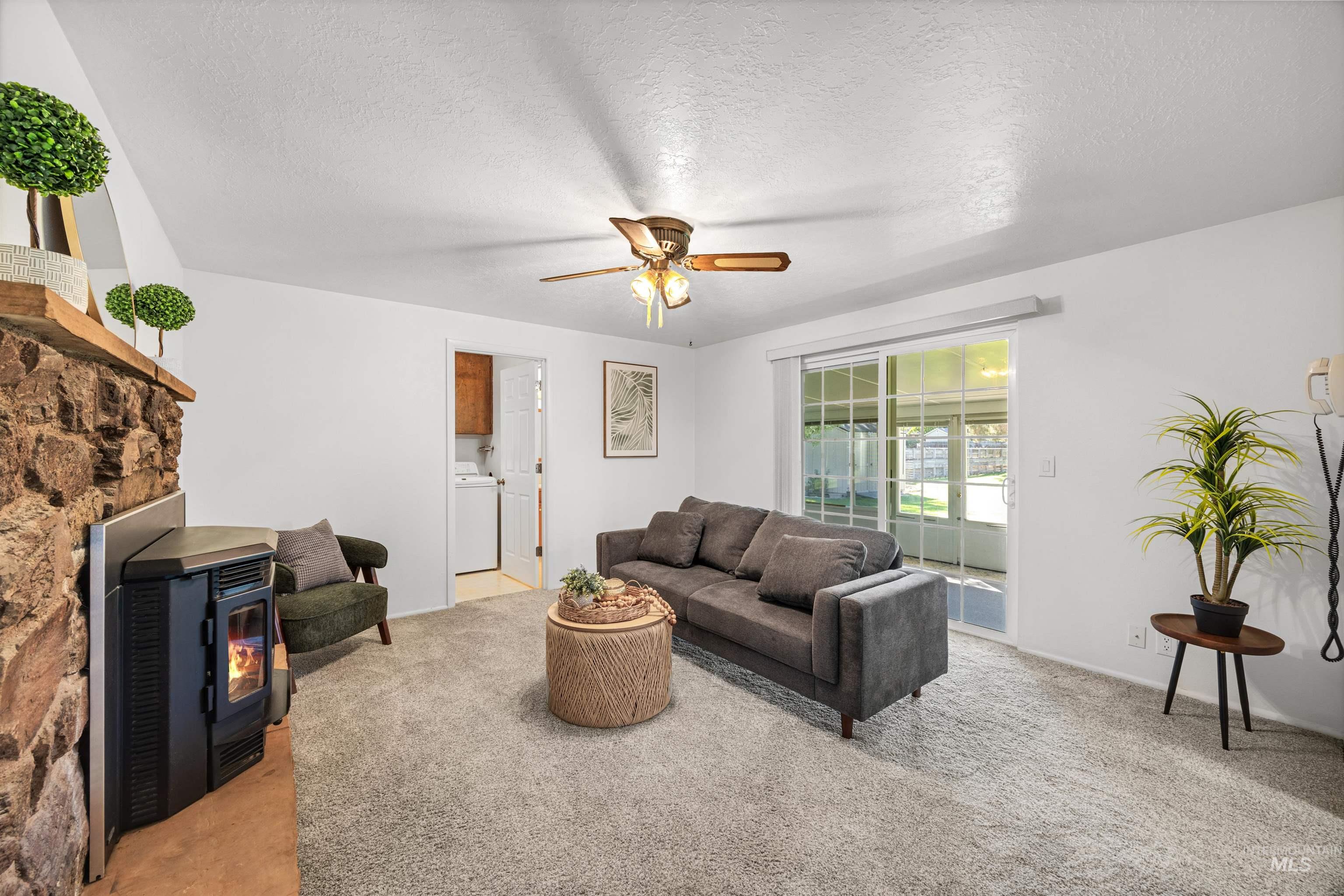 2467 S Essex, Boise, Idaho 83709, 3 Bedrooms, 2.5 Bathrooms, Residential For Sale, Price $579,000, 99002468