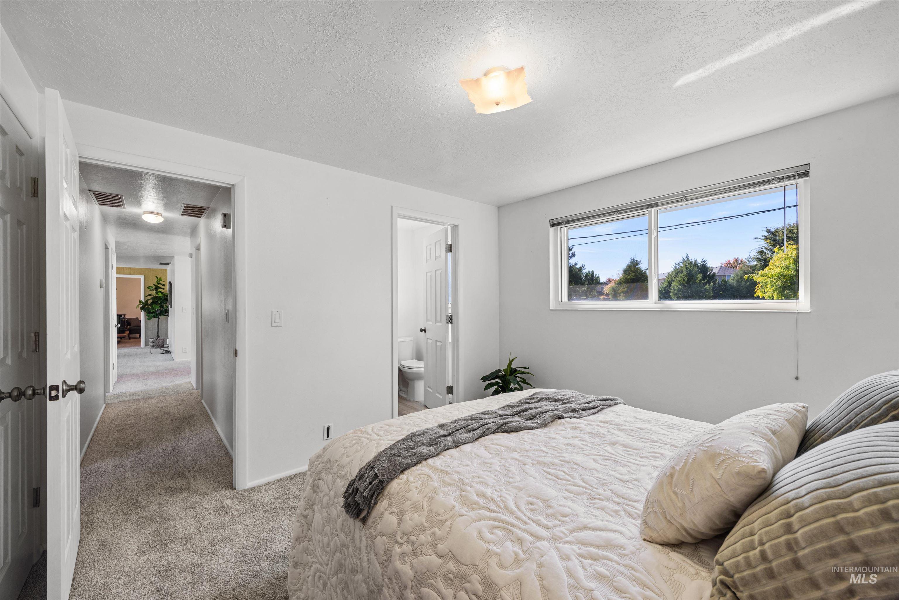 2467 S Essex, Boise, Idaho 83709, 3 Bedrooms, 2.5 Bathrooms, Residential For Sale, Price $579,000, 99002468