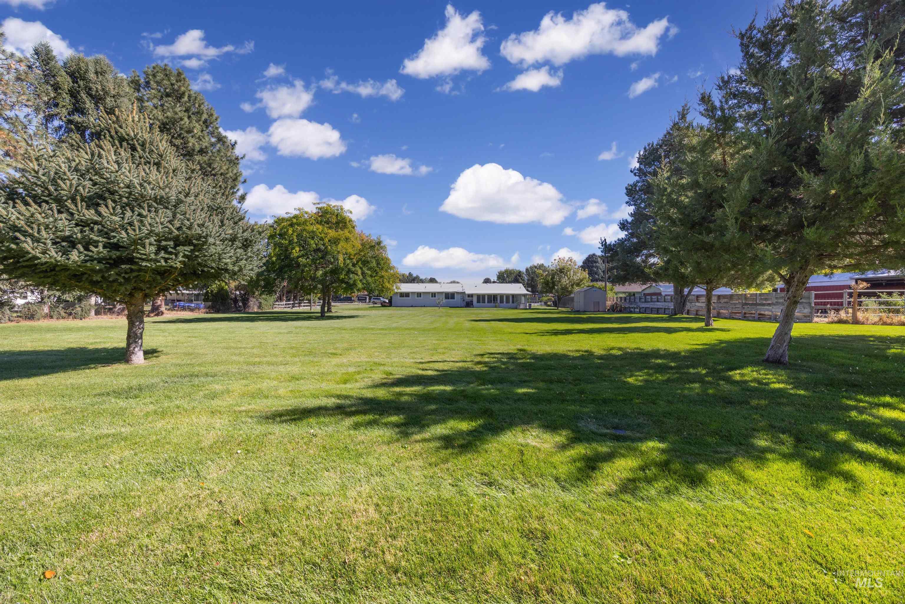 2467 S Essex, Boise, Idaho 83709, 3 Bedrooms, 2.5 Bathrooms, Residential For Sale, Price $579,000, 99002468