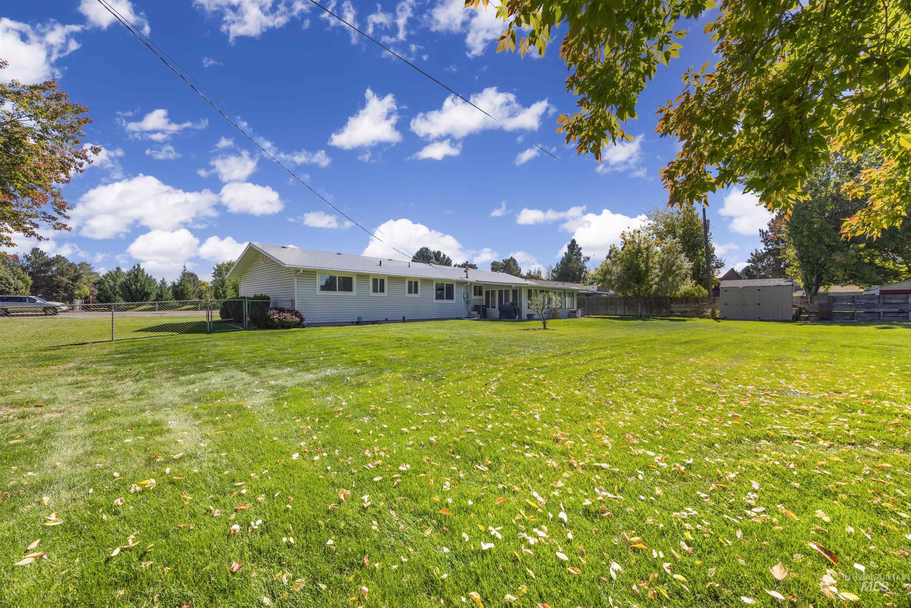 2467 S Essex, Boise, Idaho 83709, 3 Bedrooms, 2.5 Bathrooms, Residential For Sale, Price $579,000, 99002468