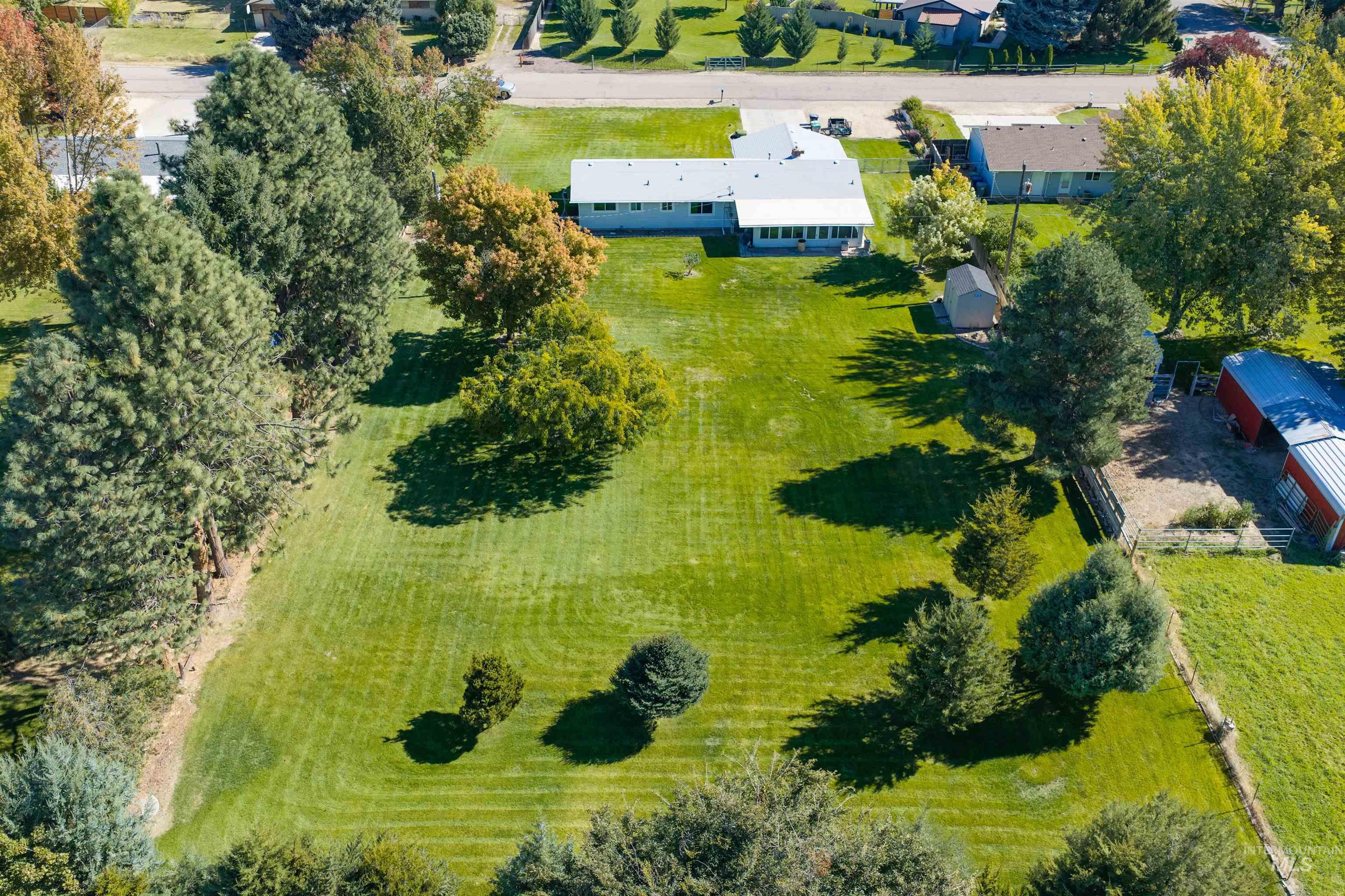 2467 S Essex, Boise, Idaho 83709, 3 Bedrooms, 2.5 Bathrooms, Residential For Sale, Price $579,000, 99002468