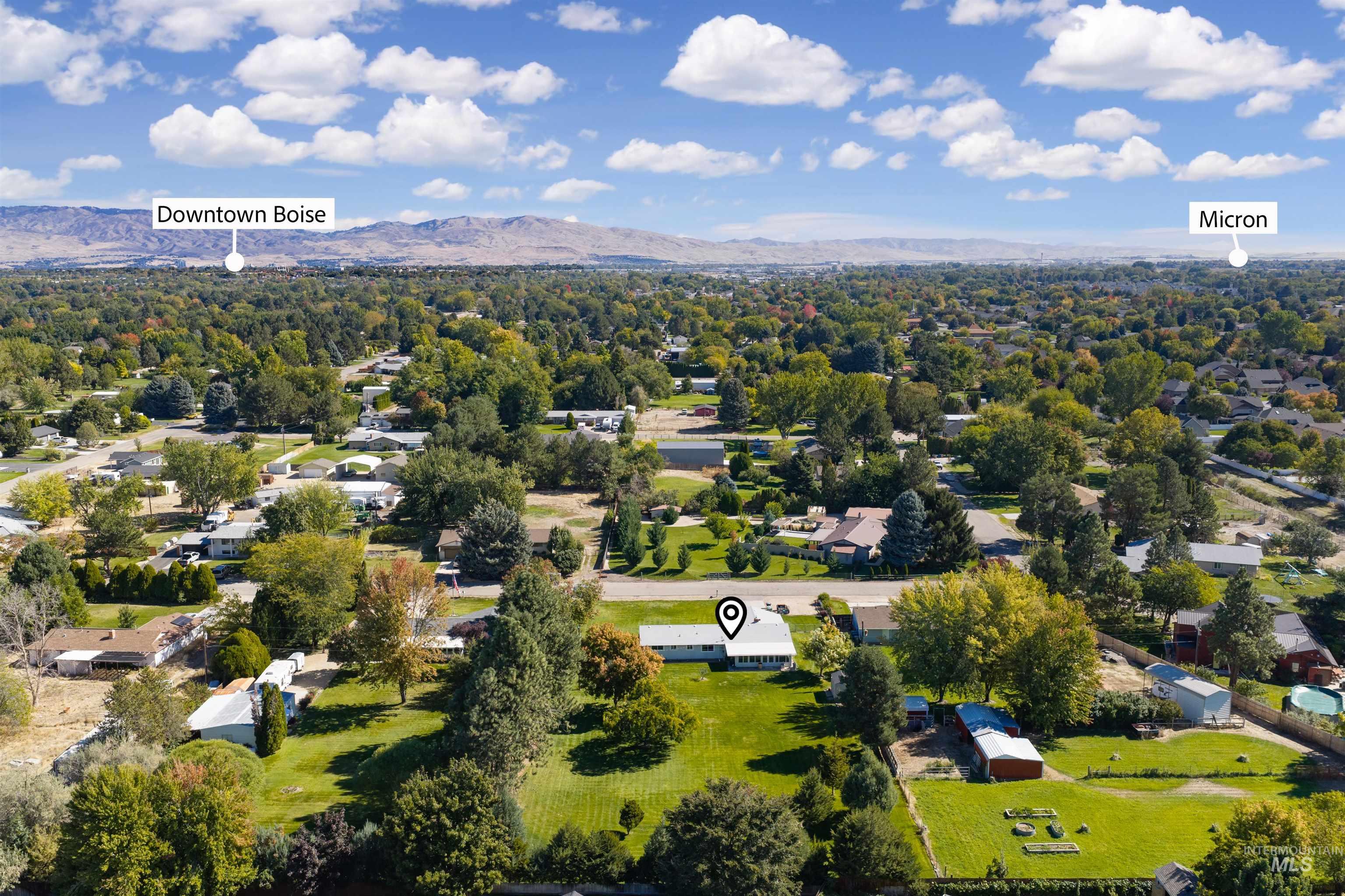 2467 S Essex, Boise, Idaho 83709, 3 Bedrooms, 2.5 Bathrooms, Residential For Sale, Price $579,000, 99002468