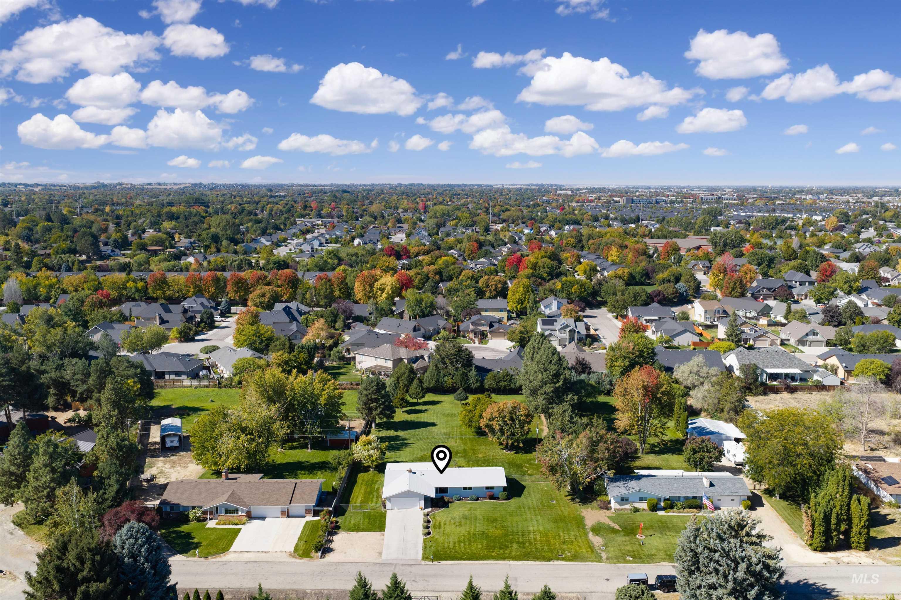 2467 S Essex, Boise, Idaho 83709, 3 Bedrooms, 2.5 Bathrooms, Residential For Sale, Price $579,000, 99002468