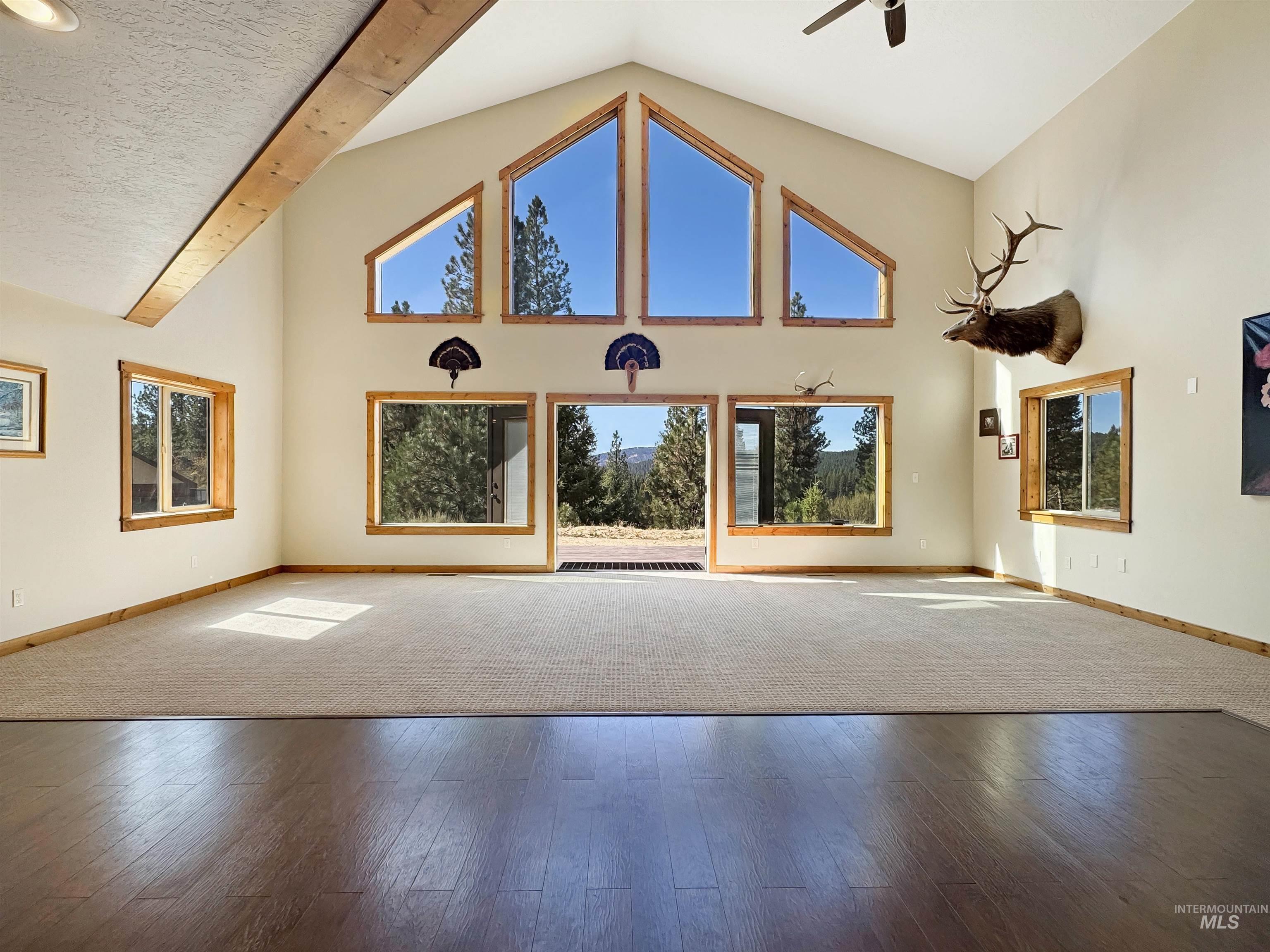 19 Lantern Way, Idaho City, Idaho 83631, 3 Bedrooms, 2 Bathrooms, Residential For Sale, Price $699,900, 99002469