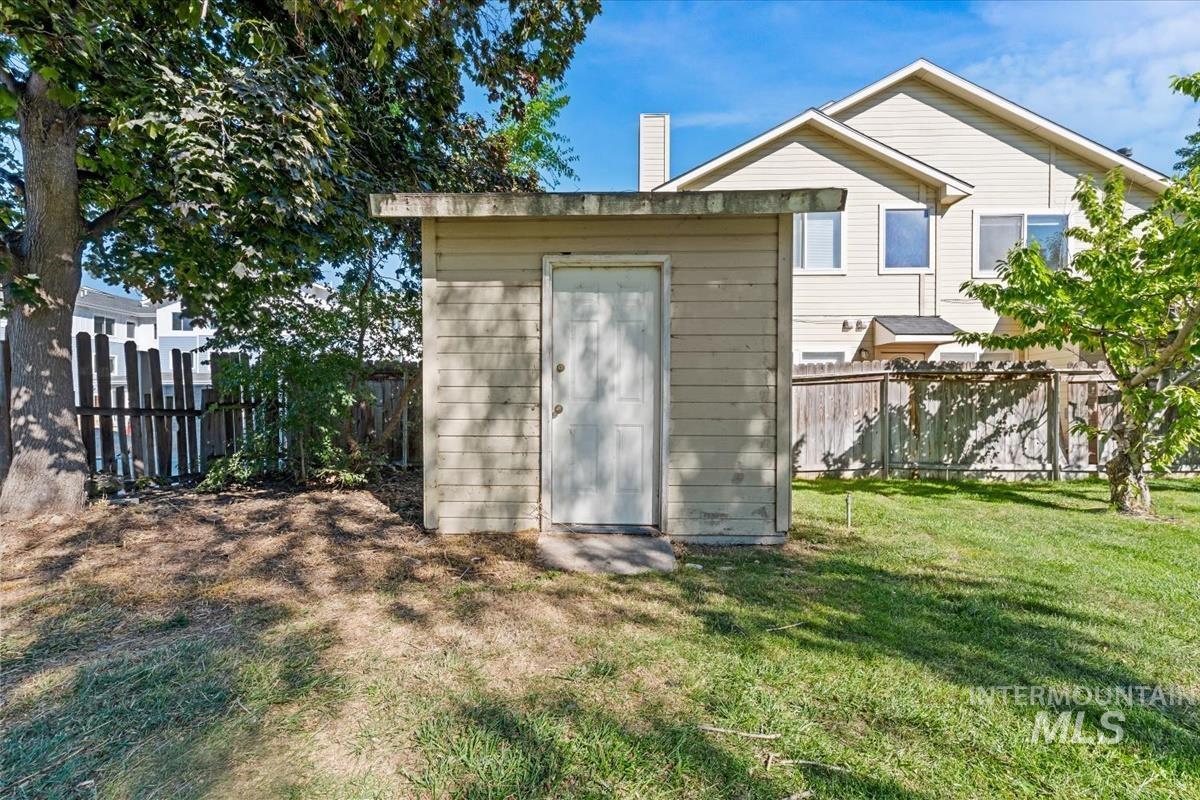 516 E Hawaii Ave, Nampa, Idaho 83686, 3 Bedrooms, 1 Bathroom, Residential For Sale, Price $375,000, 99002472
